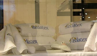Forniture alberghiere, hotellerie, biancheria per alberghi, lenzuola, asciugamani e accappatoi per alberghi, hotel e comunitá